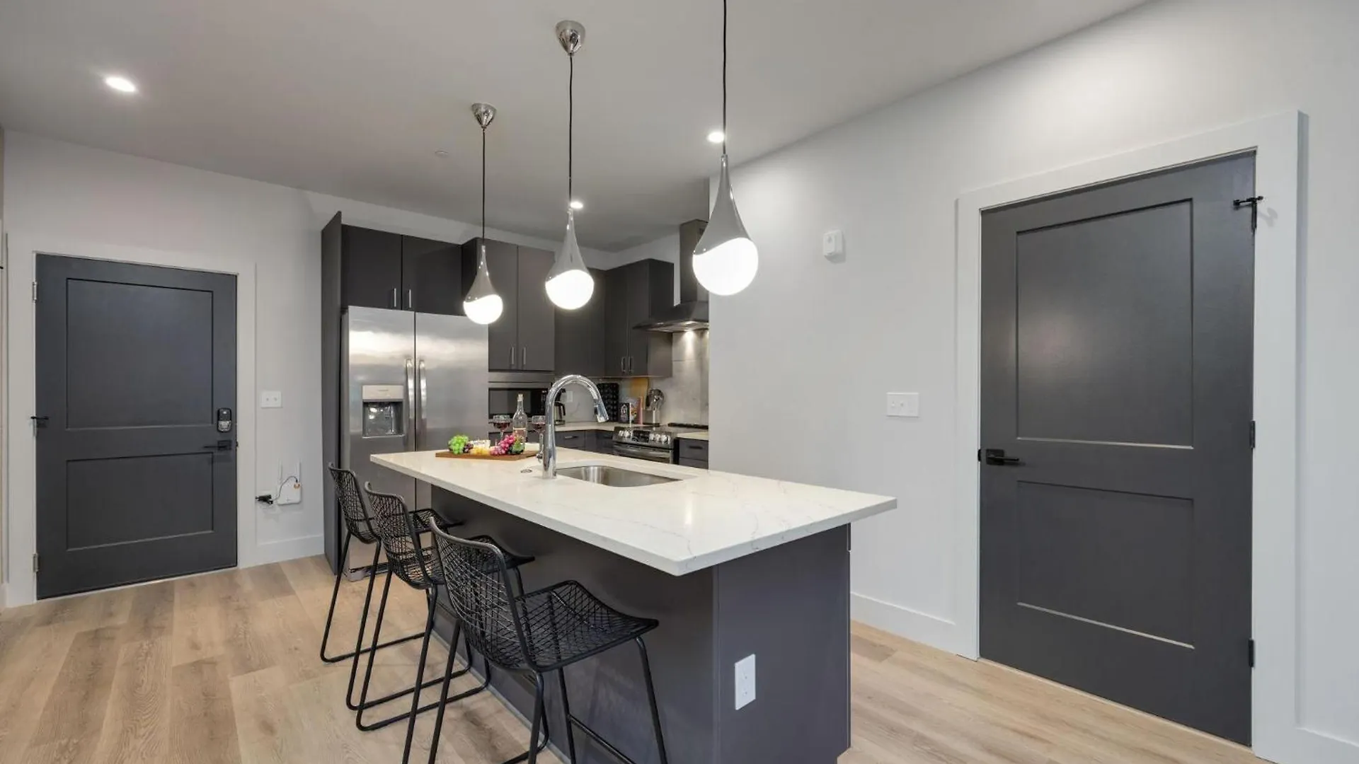 Villa Misty-Odyssey-Mins To Broadway-Pool & Full Gym! Nashville