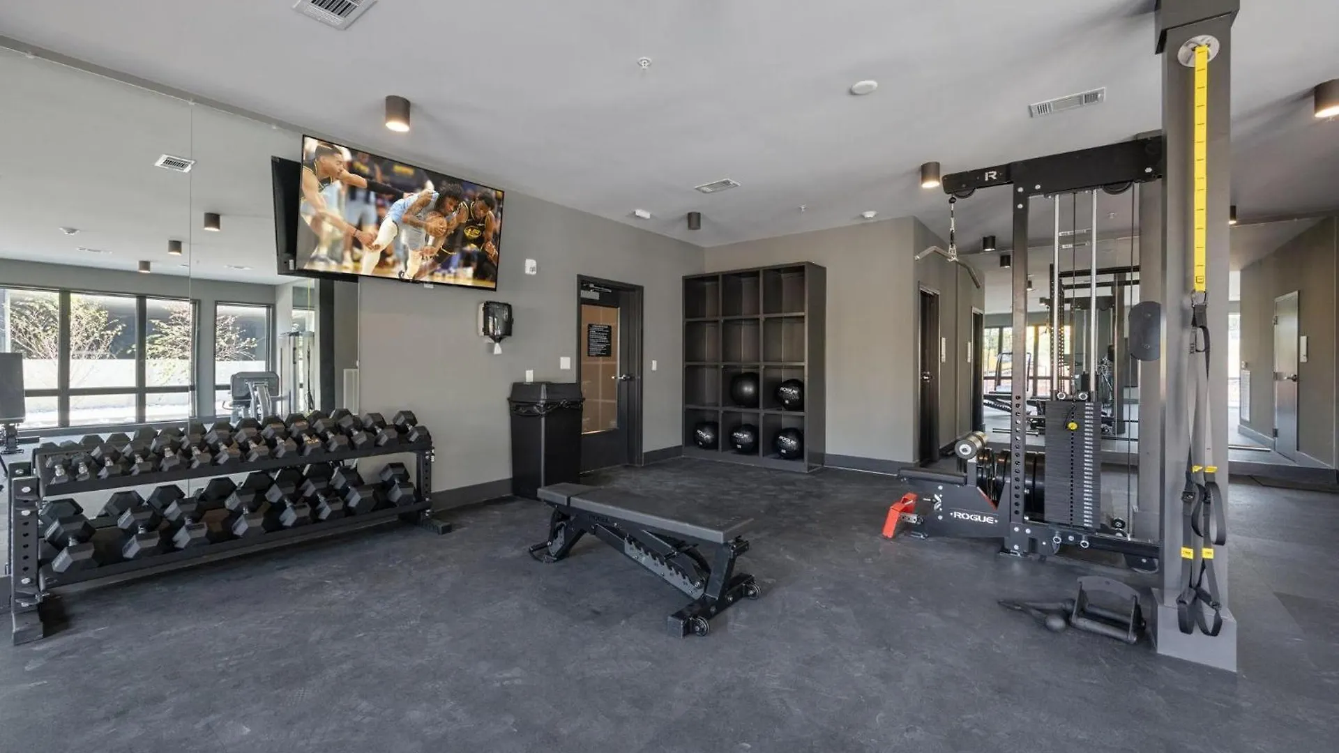 Villa Misty-Odyssey-Mins To Broadway-Pool & Full Gym! Nashville Сasa de vacaciones